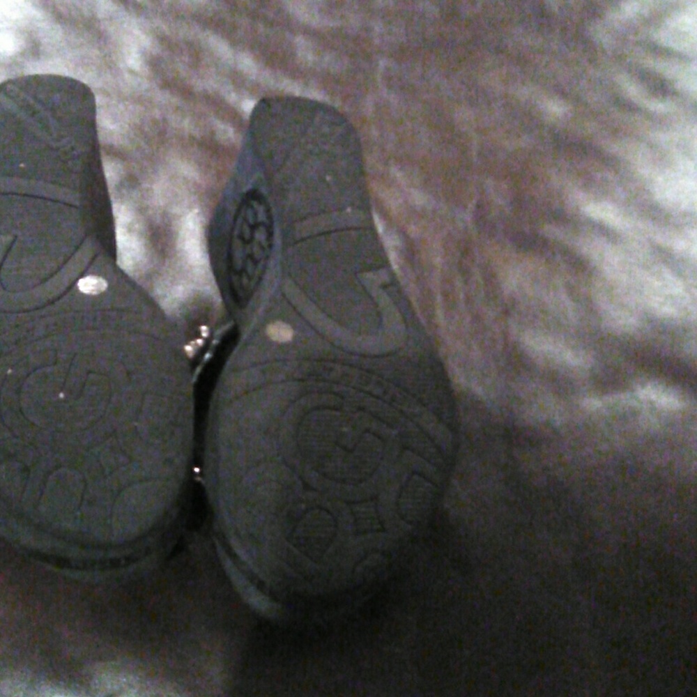 Sandles - Picture 5 of 5